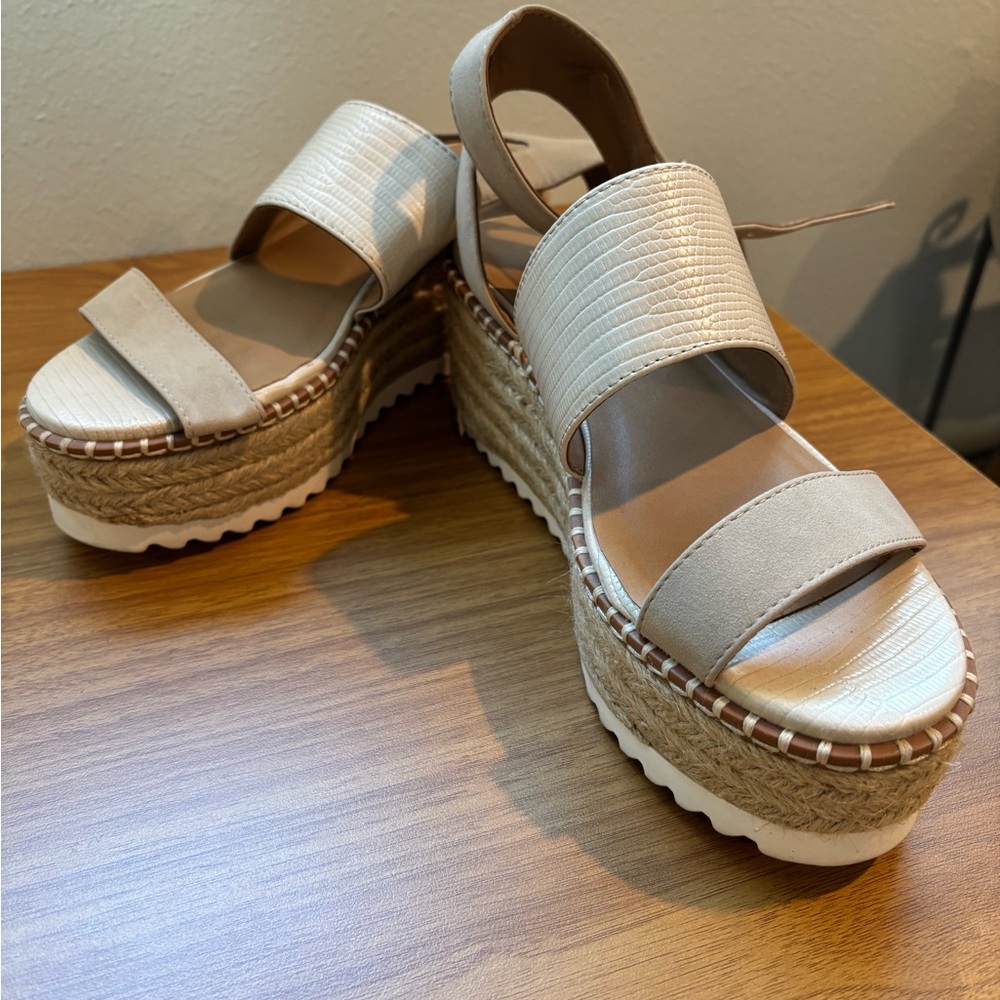 Women's Beige Platform Sandals